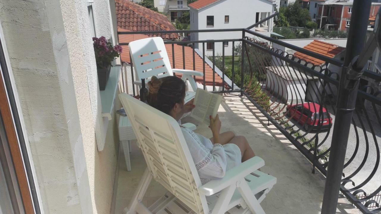 Apartmani Ljubica Kaštela 外观 照片