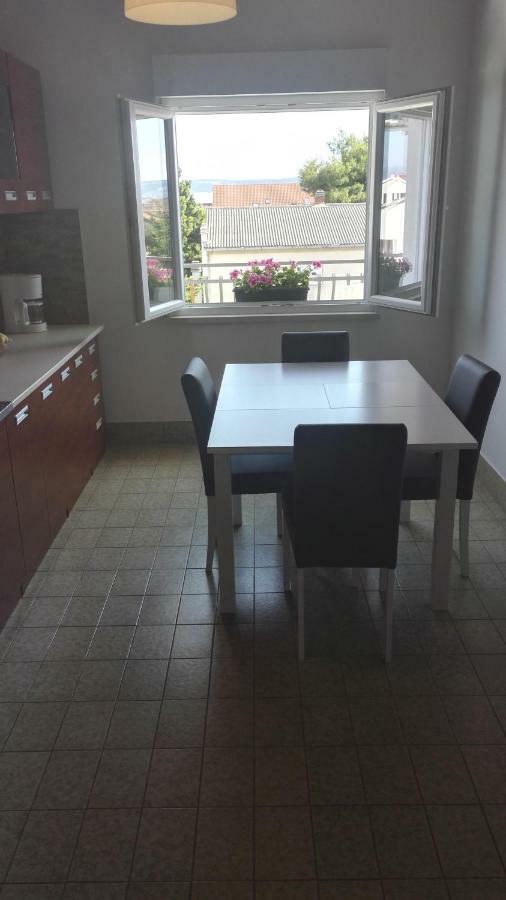 Apartmani Ljubica Kaštela 外观 照片