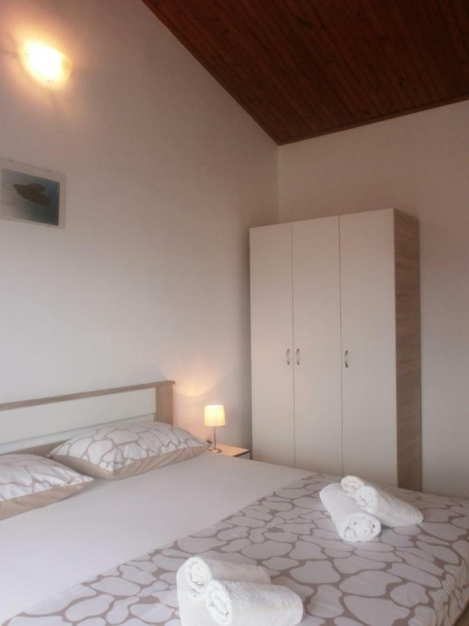 Apartmani Ljubica Kaštela 外观 照片