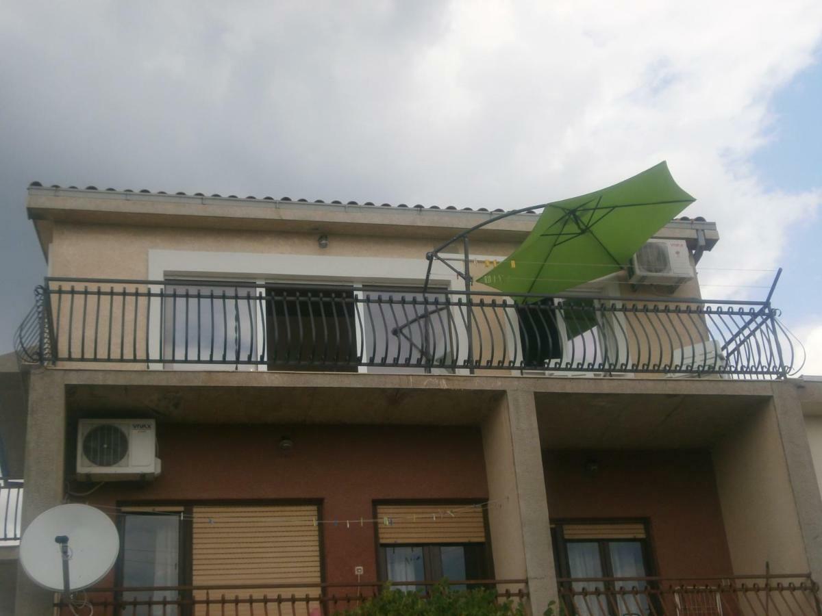 Apartmani Ljubica Kaštela 外观 照片